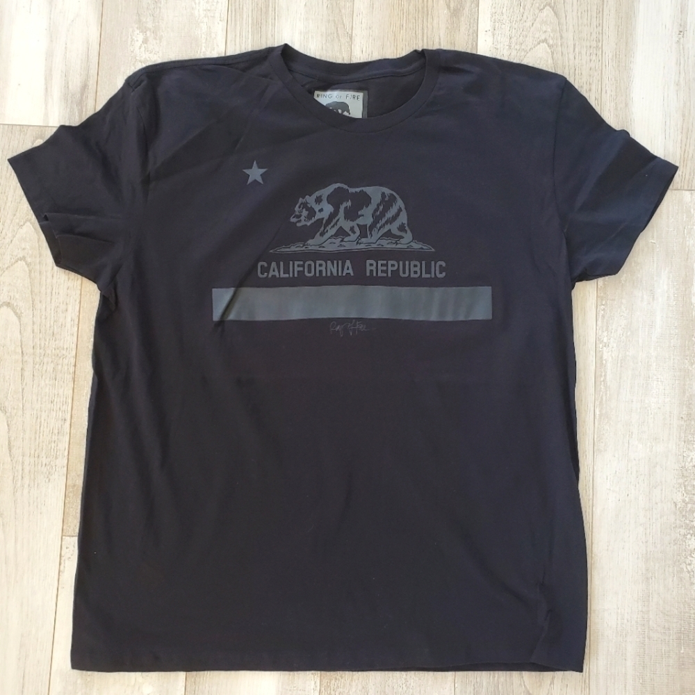 NWOT-CALIFORNIA Ring of Fire Tshirt